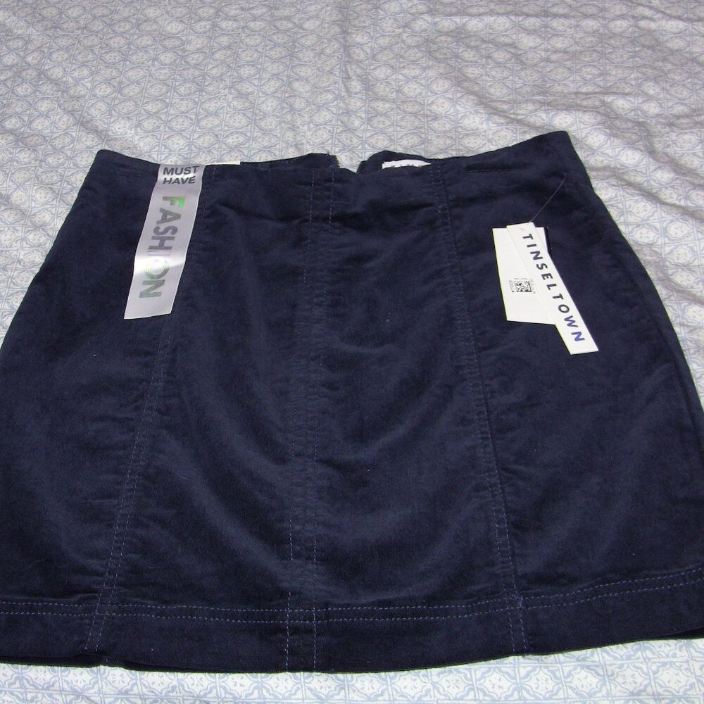 Tinseltown Dark Blue (Navy) Skirt - NWT - size L